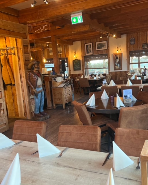 912A6186 2418 40E4 BB54 37FB18545B15